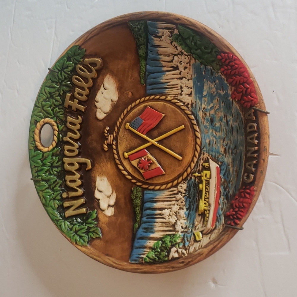 Niagara Falls Terracotta Souvenir Decorative Wall Plate Vintage